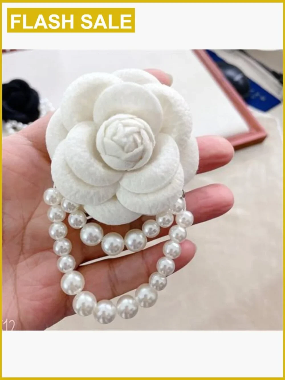 Vintage Camellia Flower Brooch Pin with Pearl Tassel - Wool Lapel Hair Accessory